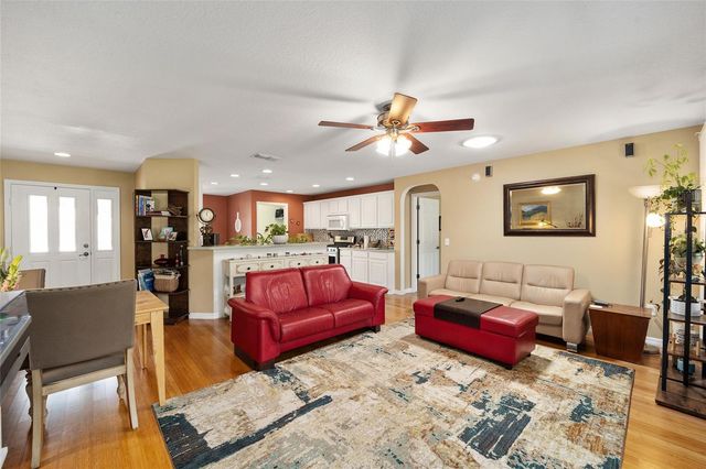 7962 SW 83RD PLACE, Ocala, FL 34476