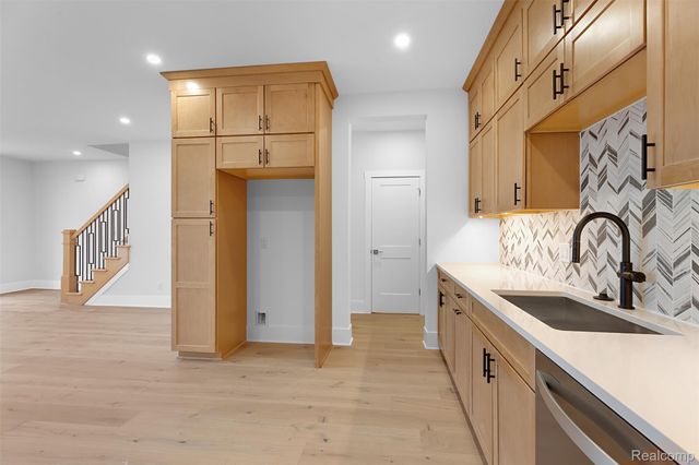 412 S Center Street, Northville, MI 48167