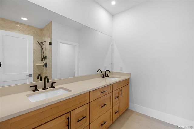 412 S Center Street, Northville, MI 48167