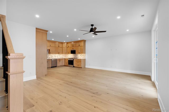 412 S Center Street, Northville, MI 48167