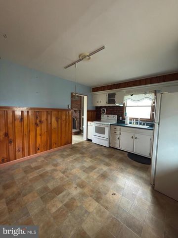 51 MAHONEY RD, Pennsville, NJ 08070