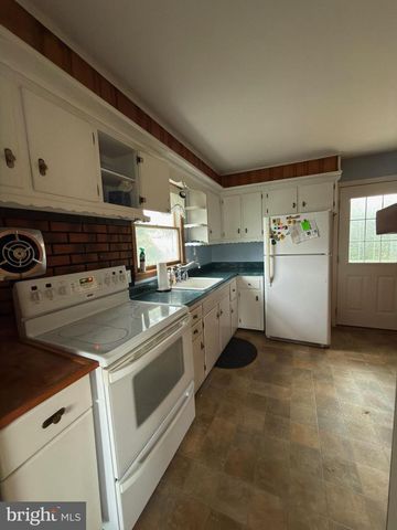 51 MAHONEY RD, Pennsville, NJ 08070