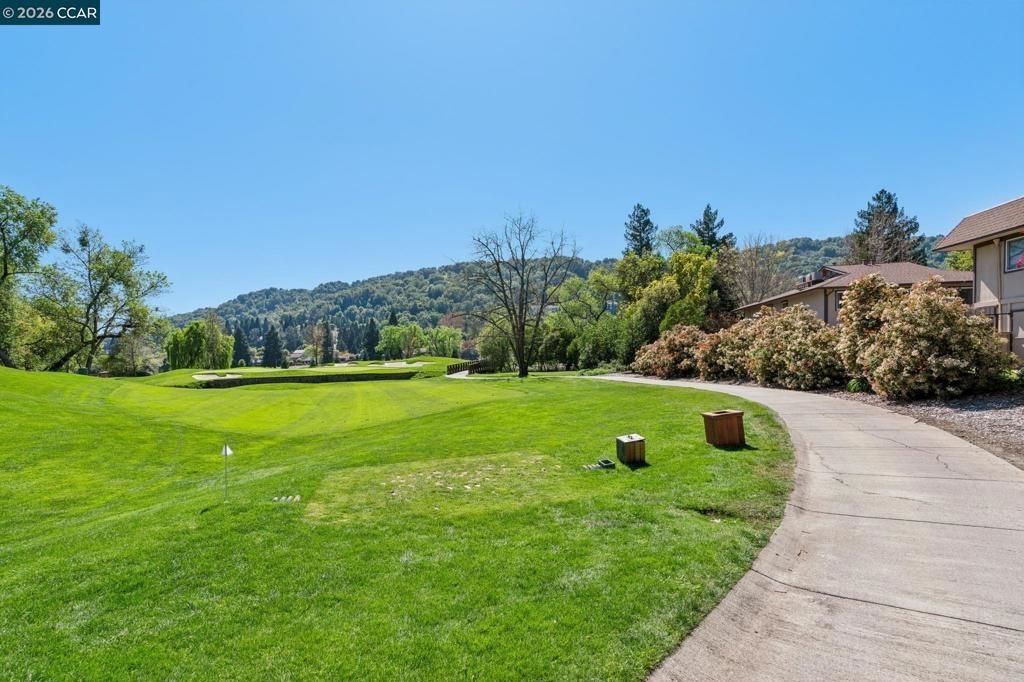 Image 25 of property listing at 809 Villa Lane 2, Moraga, CA 94566