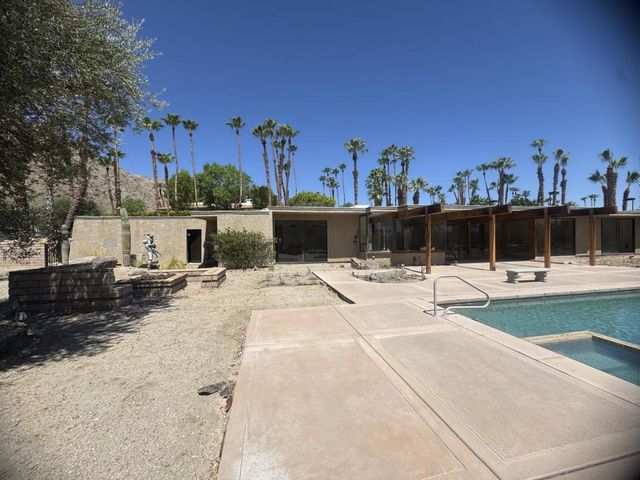 70671 Oroville Circle, Rancho Mirage, CA 92270