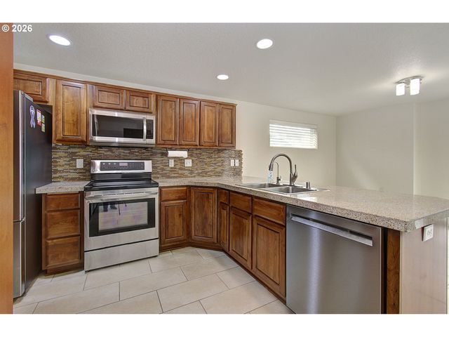 610 Se 11TH Ave, Battle Ground, WA 98604