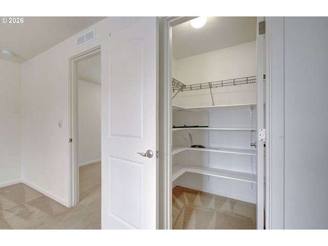 610 Se 11TH Ave, Battle Ground, WA 98604