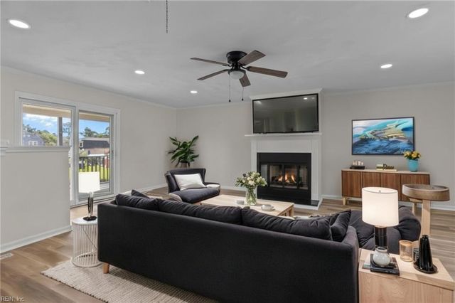 3767 Brennan AVE, Norfolk, VA 23502