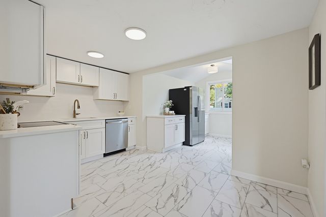 19 Brookhaven Rd, Worcester, MA 01606