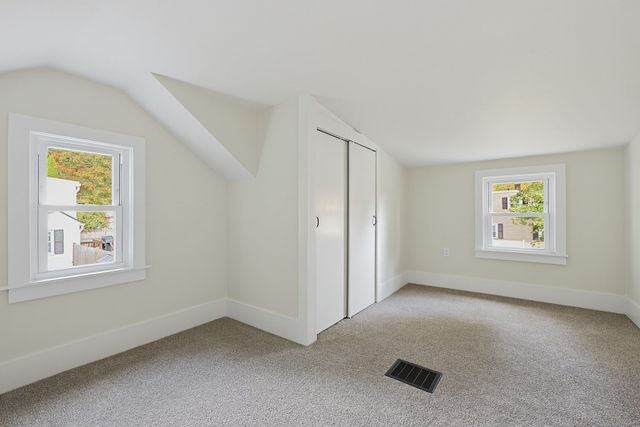 19 Brookhaven Rd, Worcester, MA 01606