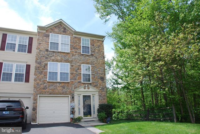 721 WATERWAY CT, Quakertown, PA 18951