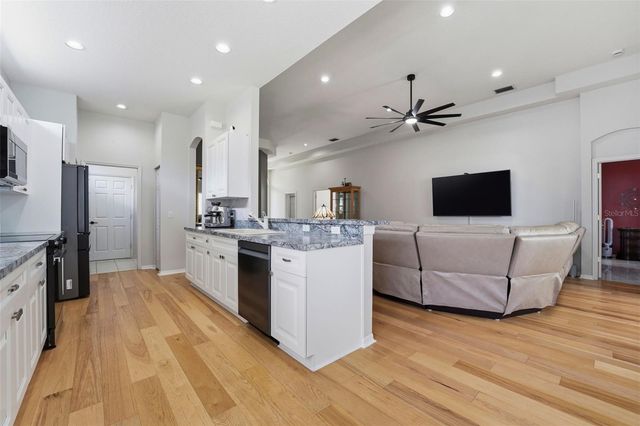 132 TALL TREES COURT, Sarasota, FL 34232