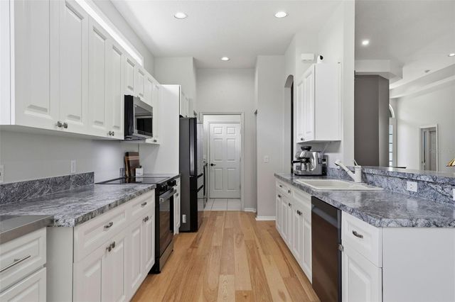 132 TALL TREES COURT, Sarasota, FL 34232