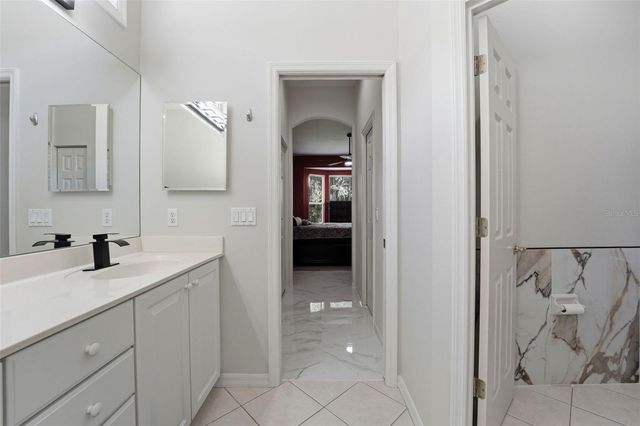 132 TALL TREES COURT, Sarasota, FL 34232