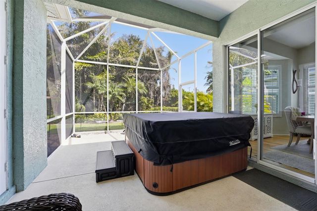 132 TALL TREES COURT, Sarasota, FL 34232