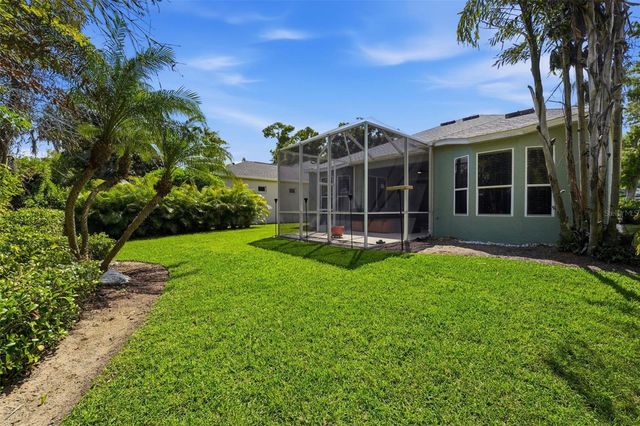 132 TALL TREES COURT, Sarasota, FL 34232