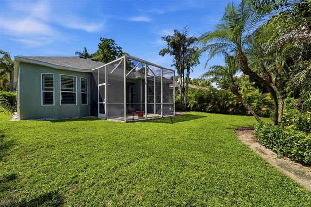 132 TALL TREES COURT, Sarasota, FL 34232