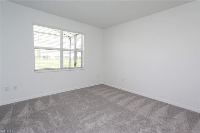 2599 Vine AVE, Naples, FL 34120