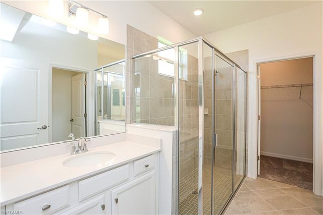 2599 Vine AVE, Naples, FL 34120