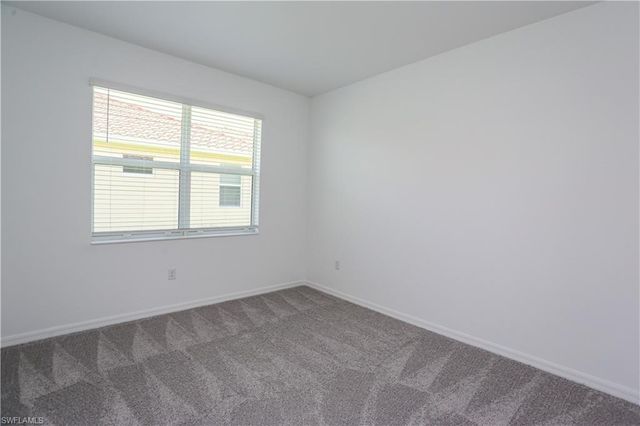 2599 Vine AVE, Naples, FL 34120