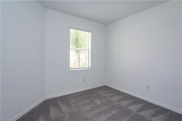 2599 Vine AVE, Naples, FL 34120