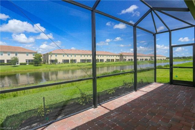 2599 Vine AVE, Naples, FL 34120