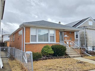 2025 N 72nd Court, Elmwood Park, IL 60707