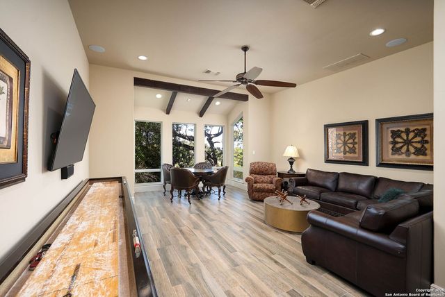 631 Menger Springs, Boerne, TX 78006