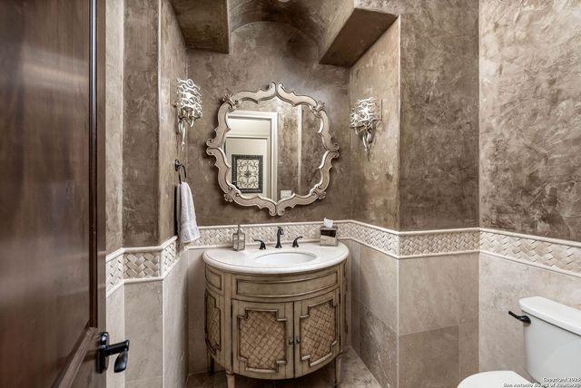 631 Menger Springs, Boerne, TX 78006