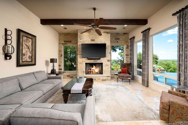 631 Menger Springs, Boerne, TX 78006