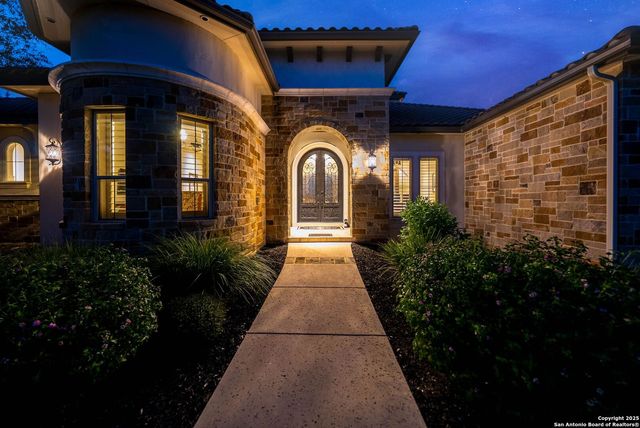 631 Menger Springs, Boerne, TX 78006