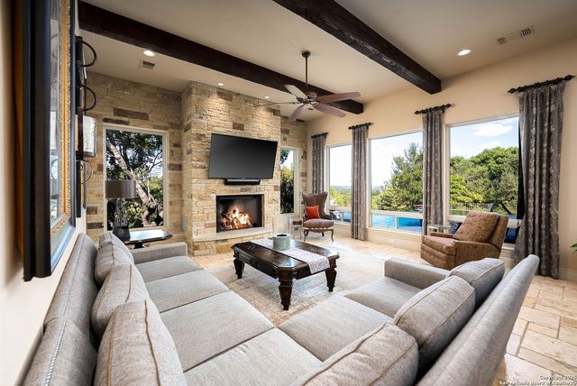 631 Menger Springs, Boerne, TX 78006