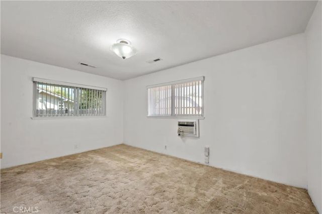 5431 E Indianapolis, Fresno, CA 93727
