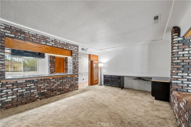 5431 E Indianapolis, Fresno, CA 93727