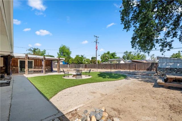 5431 E Indianapolis, Fresno, CA 93727