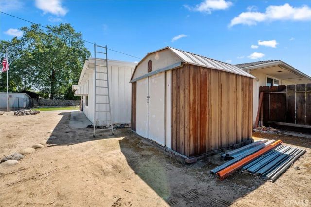 5431 E Indianapolis, Fresno, CA 93727