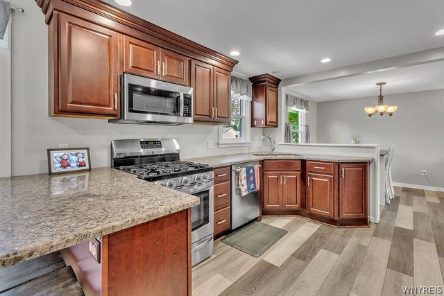 128 Annette Drive, West Seneca, NY 14224