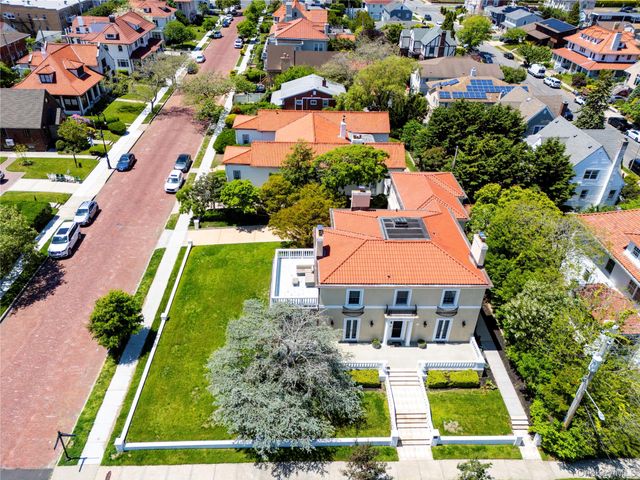 159 Magnolia Boulevard, Long Beach, NY 11561