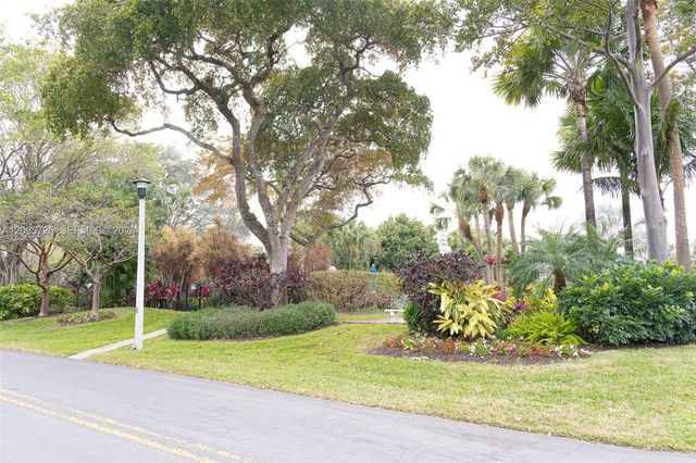 3051 N Course Drive 107, Pompano Beach, FL 33069