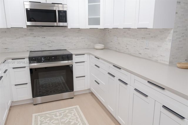 3051 N Course Drive 107, Pompano Beach, FL 33069