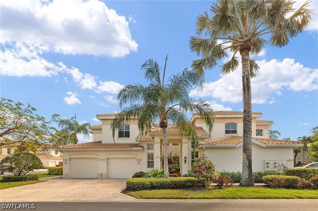 9050 Las Maderas DR 101, Bonita Springs, FL 34135