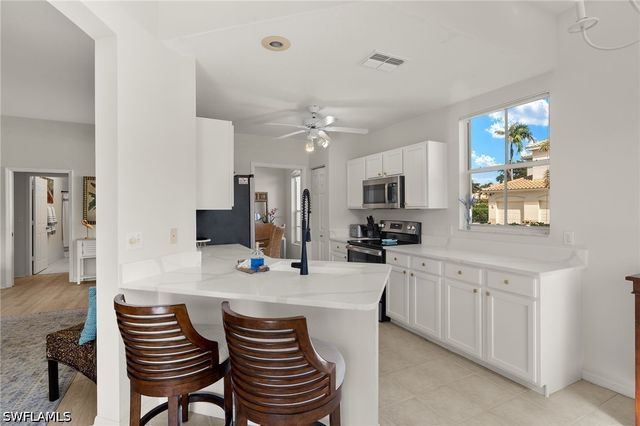 9050 Las Maderas DR 101, Bonita Springs, FL 34135