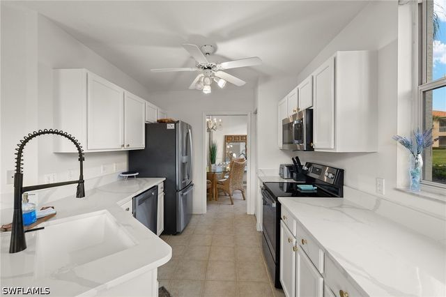 9050 Las Maderas DR 101, Bonita Springs, FL 34135