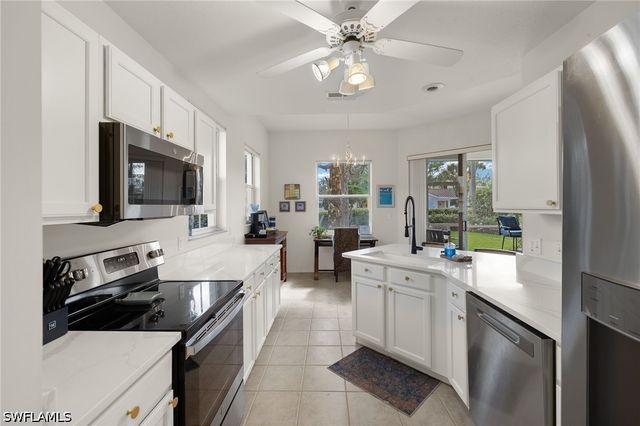 9050 Las Maderas DR 101, Bonita Springs, FL 34135