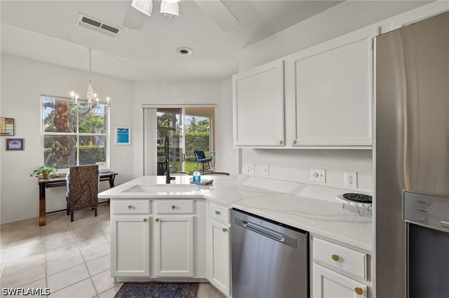 9050 Las Maderas DR 101, Bonita Springs, FL 34135