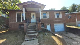 146 Evans Avenue, Cool Valley, MO 63121