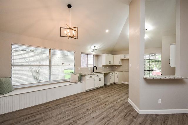 2012 Hickory Glen Drive, Missouri City, TX 77489