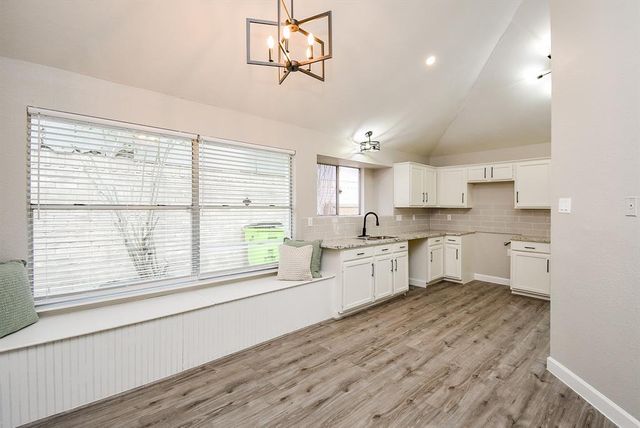 2012 Hickory Glen Drive, Missouri City, TX 77489