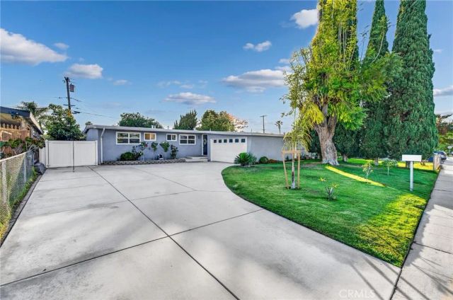 3548 Everest Avenue, Riverside, CA 92503