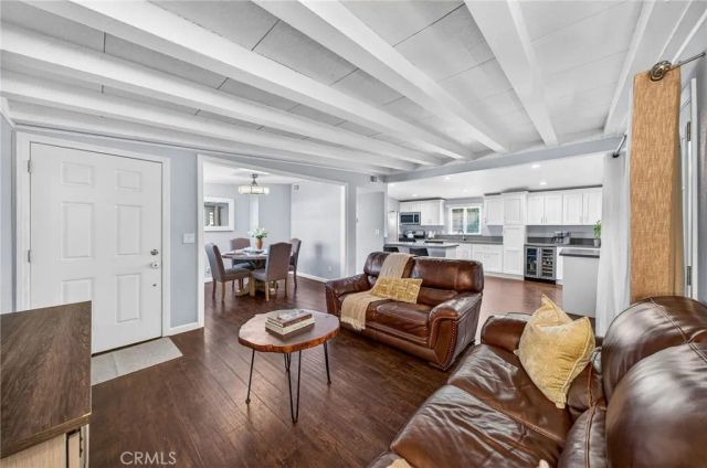 3548 Everest Avenue, Riverside, CA 92503