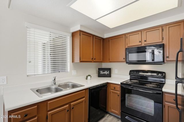 1825 W RAY Road 2026, Chandler, AZ 85224